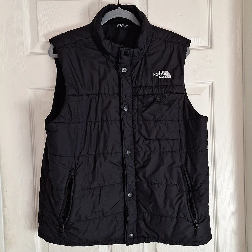 The North Face Men's Black Down Large vest
